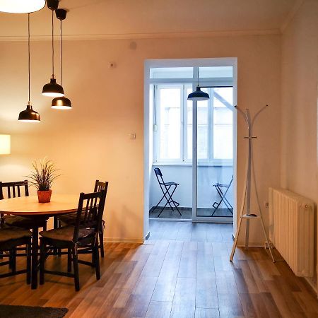 Filinhome Stefanovica Suite 8 Нови Сад Екстериор снимка