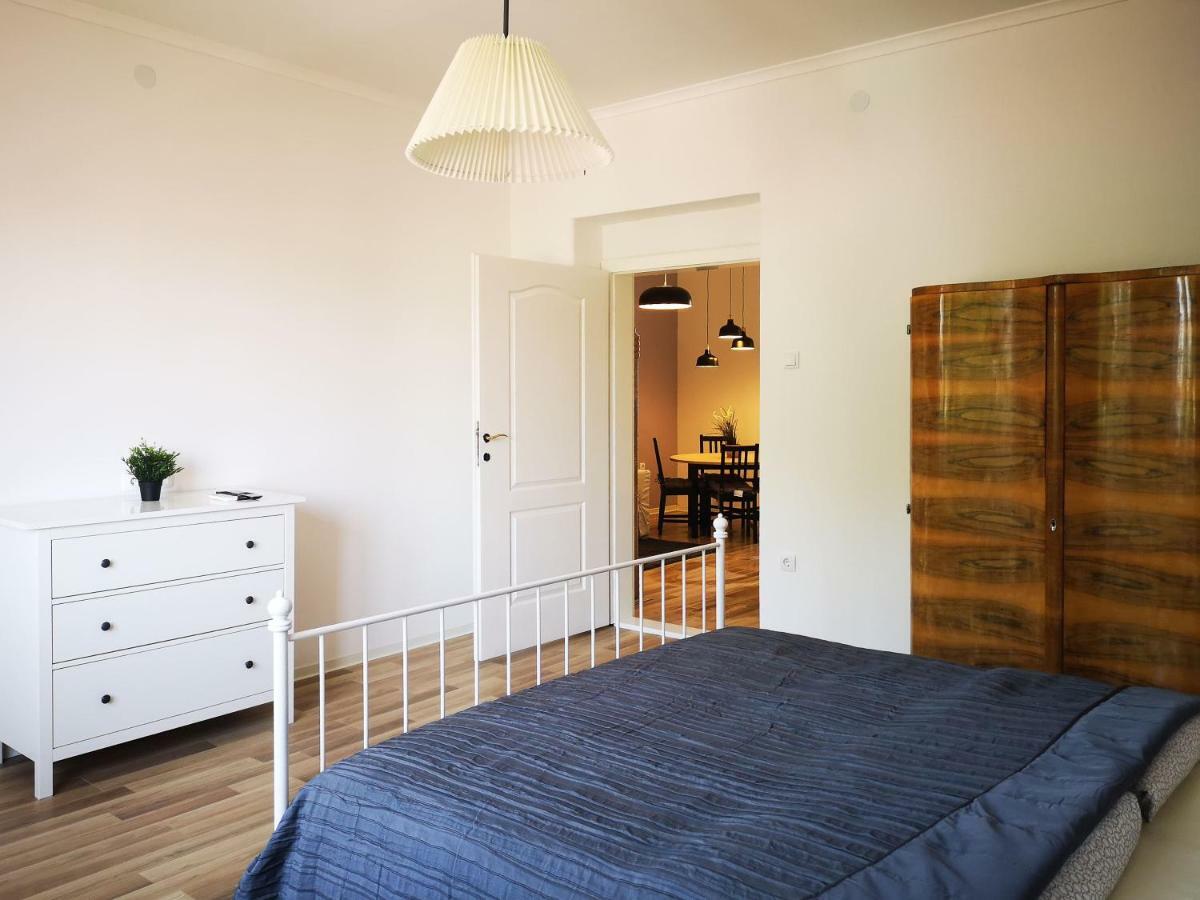 Filinhome Stefanovica Suite 8 Нови Сад Екстериор снимка