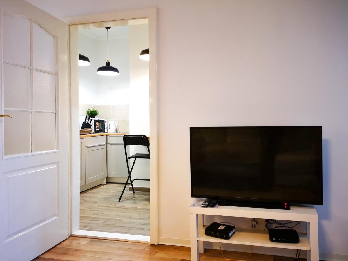 Filinhome Stefanovica Suite 8 Нови Сад Екстериор снимка