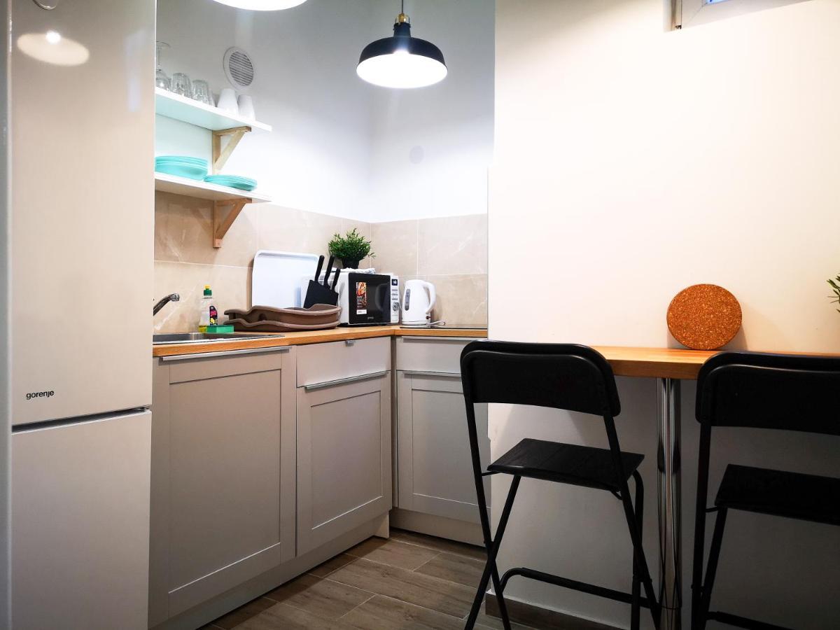Filinhome Stefanovica Suite 8 Нови Сад Екстериор снимка